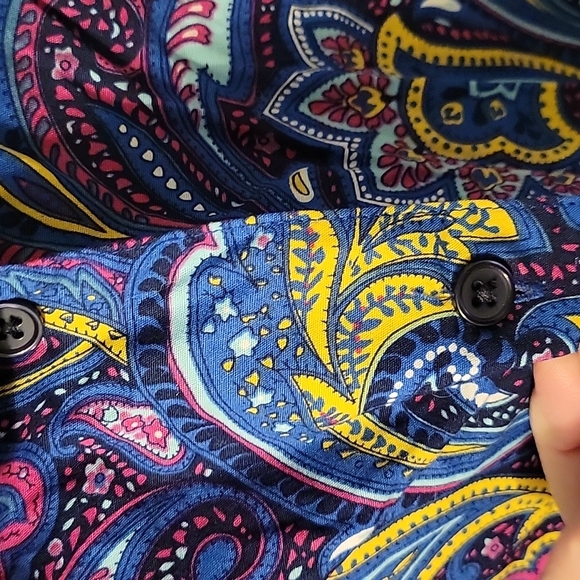 🌻 4 for $15 🌻 National paisley button down 1x - Picture 3 of 3